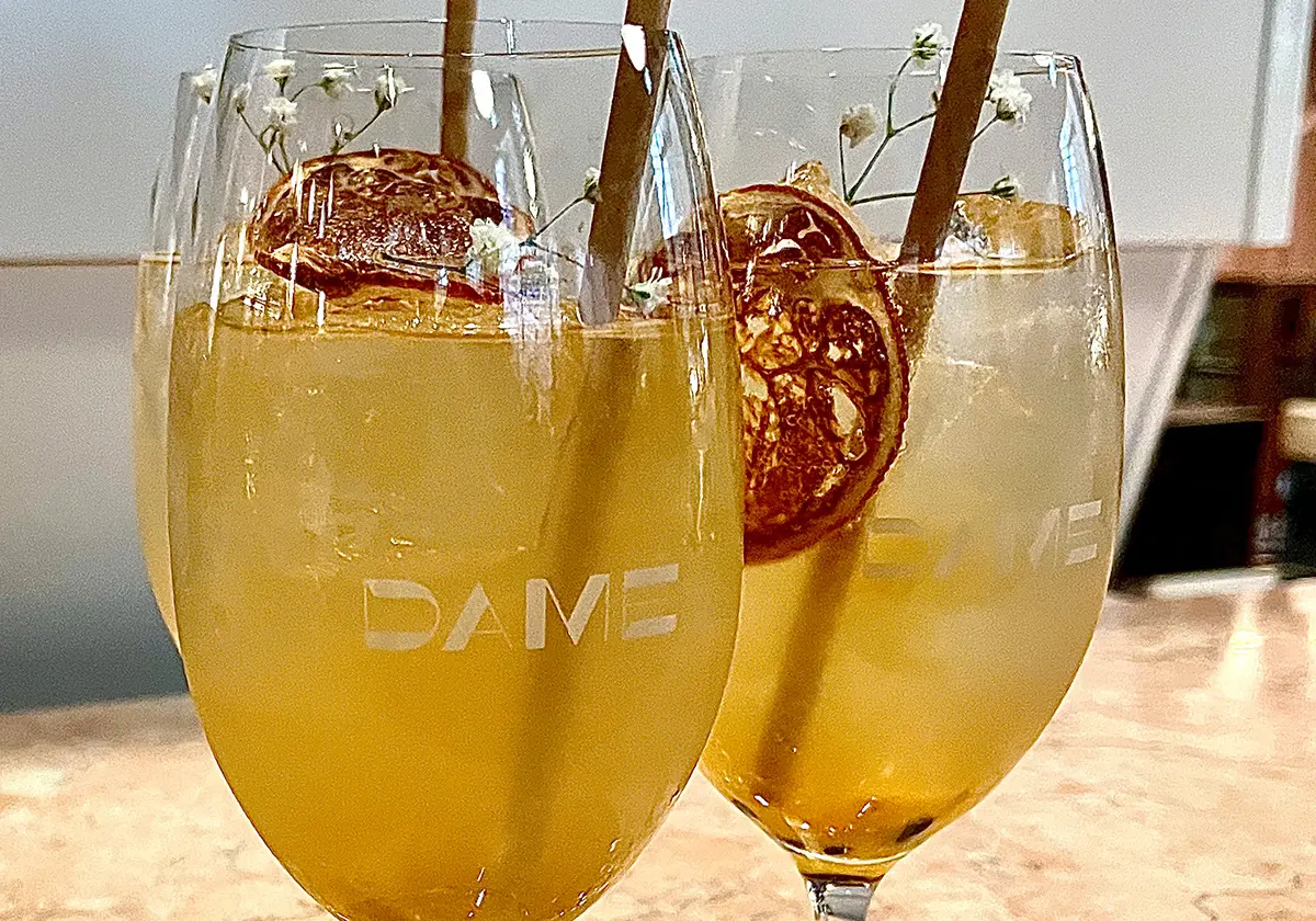 Dame